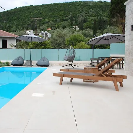 Pietra Di Mare * Geni (Lefkada)