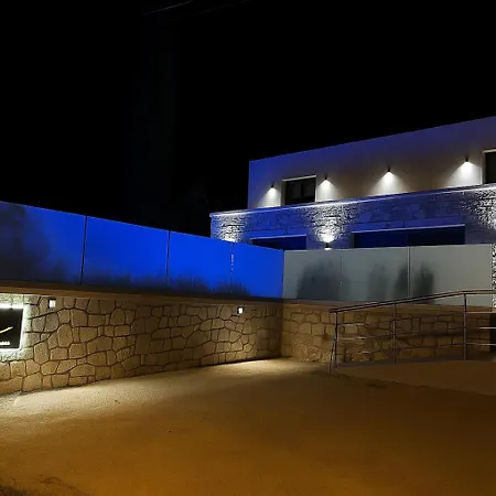 Pietra Di Mare Villa *